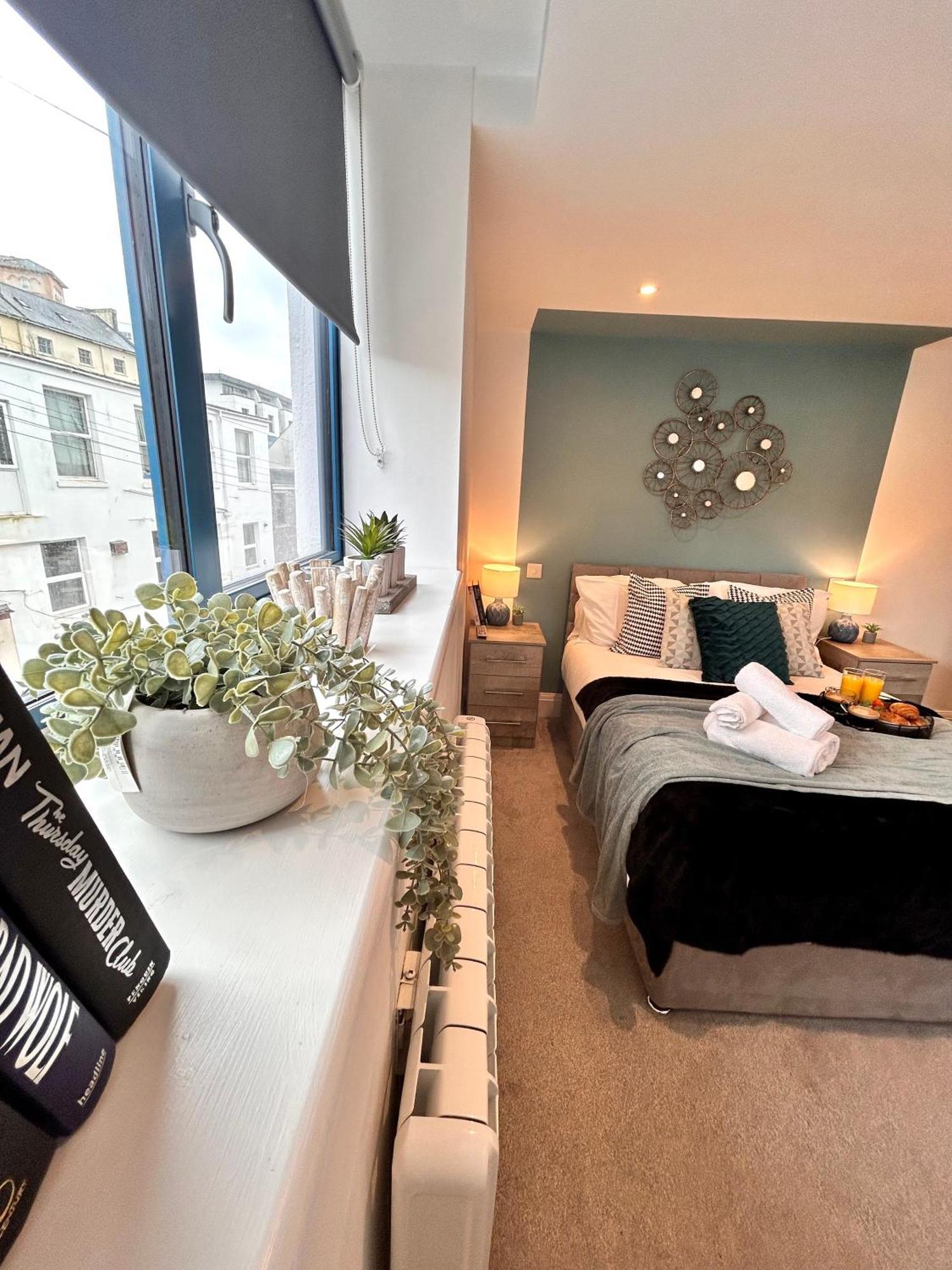 Sea Views - Harbour View, Torquay Central Location Экстерьер фото