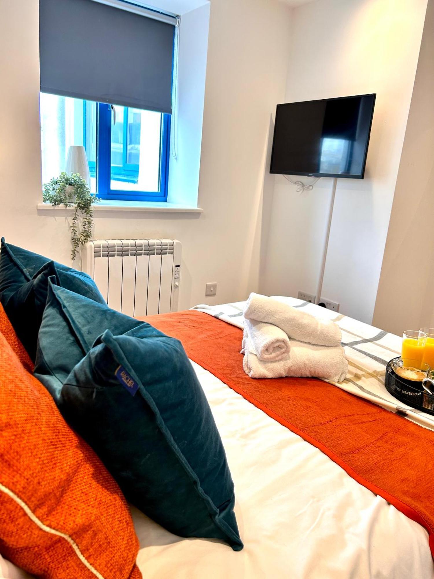 Sea Views - Harbour View, Torquay Central Location Экстерьер фото